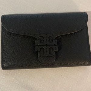 Never used Tory Burch McGraw phone wallet